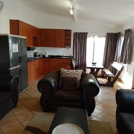 Anna Boeremeisie Guesthouse Benoni Camera foto