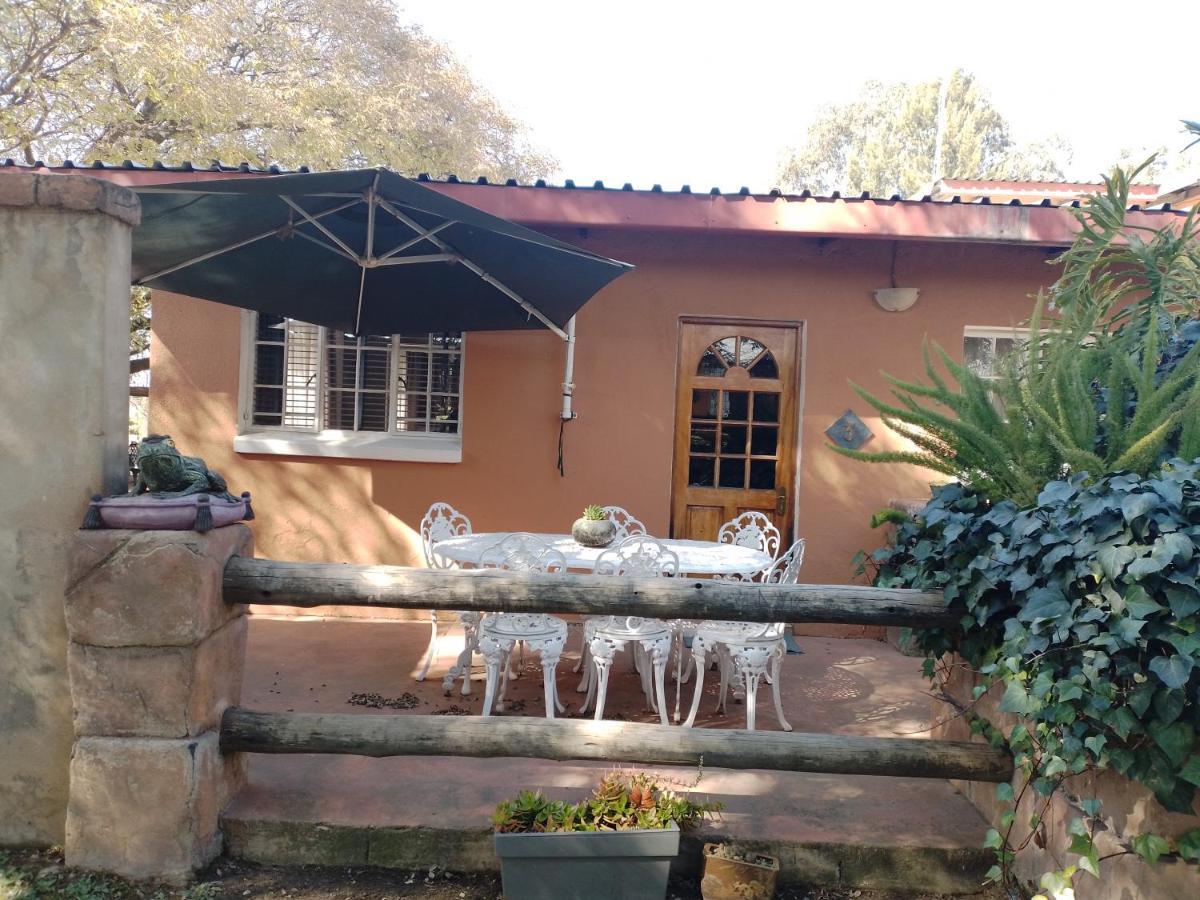 Anna Boeremeisie Guesthouse Benoni Esterno foto