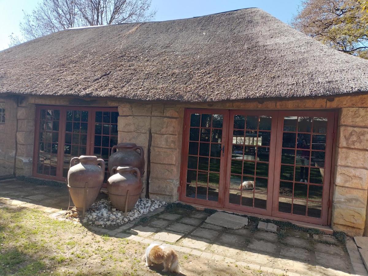 Anna Boeremeisie Guesthouse Benoni Esterno foto