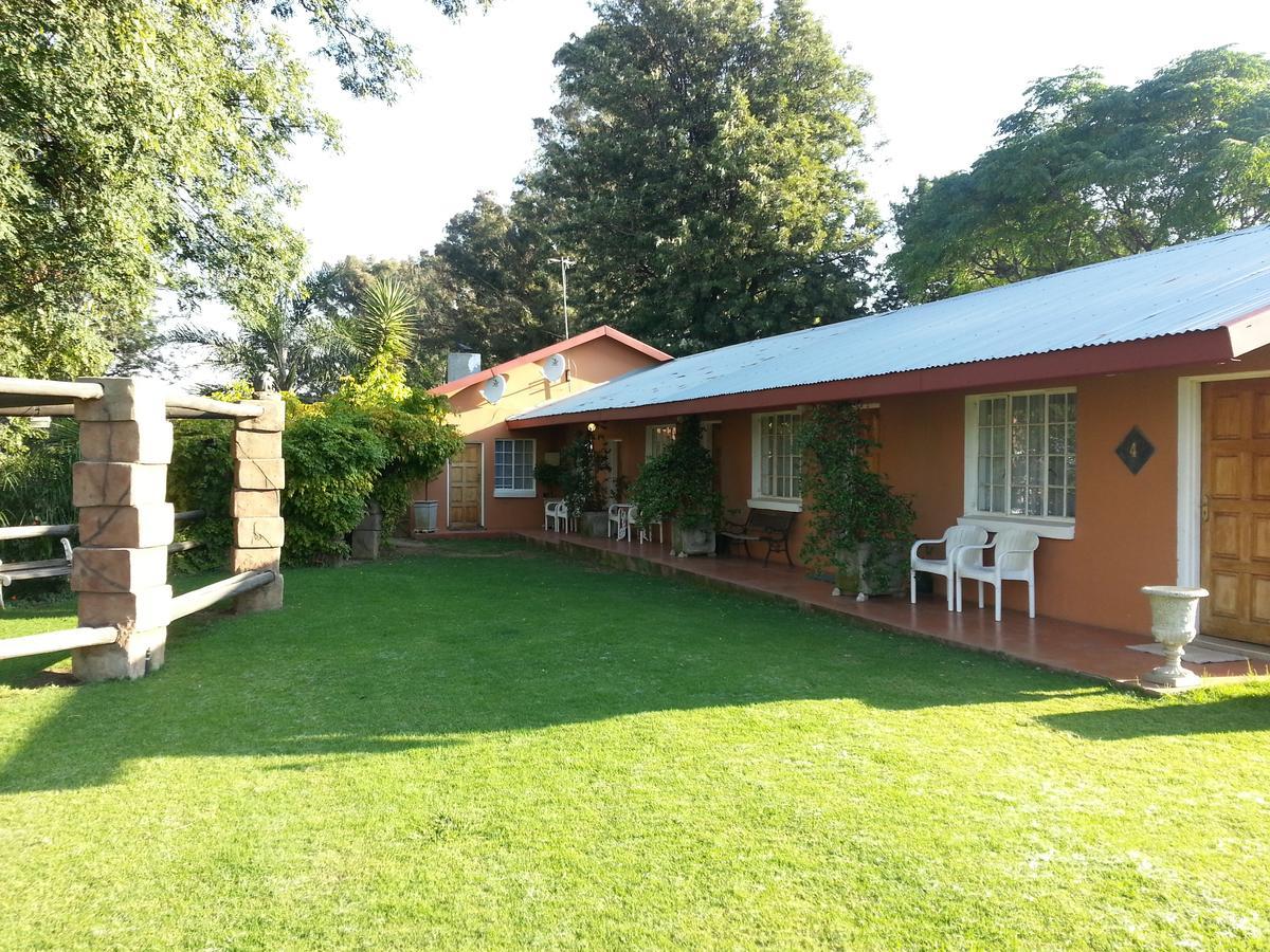 Anna Boeremeisie Guesthouse Benoni Esterno foto